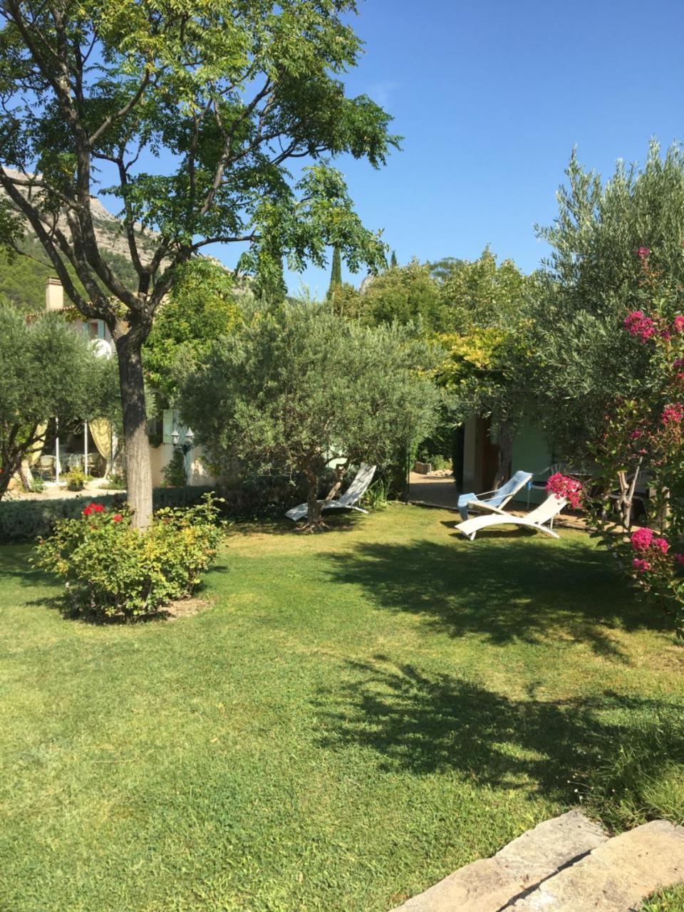 Le Grand Jardin Lafare Exterior photo