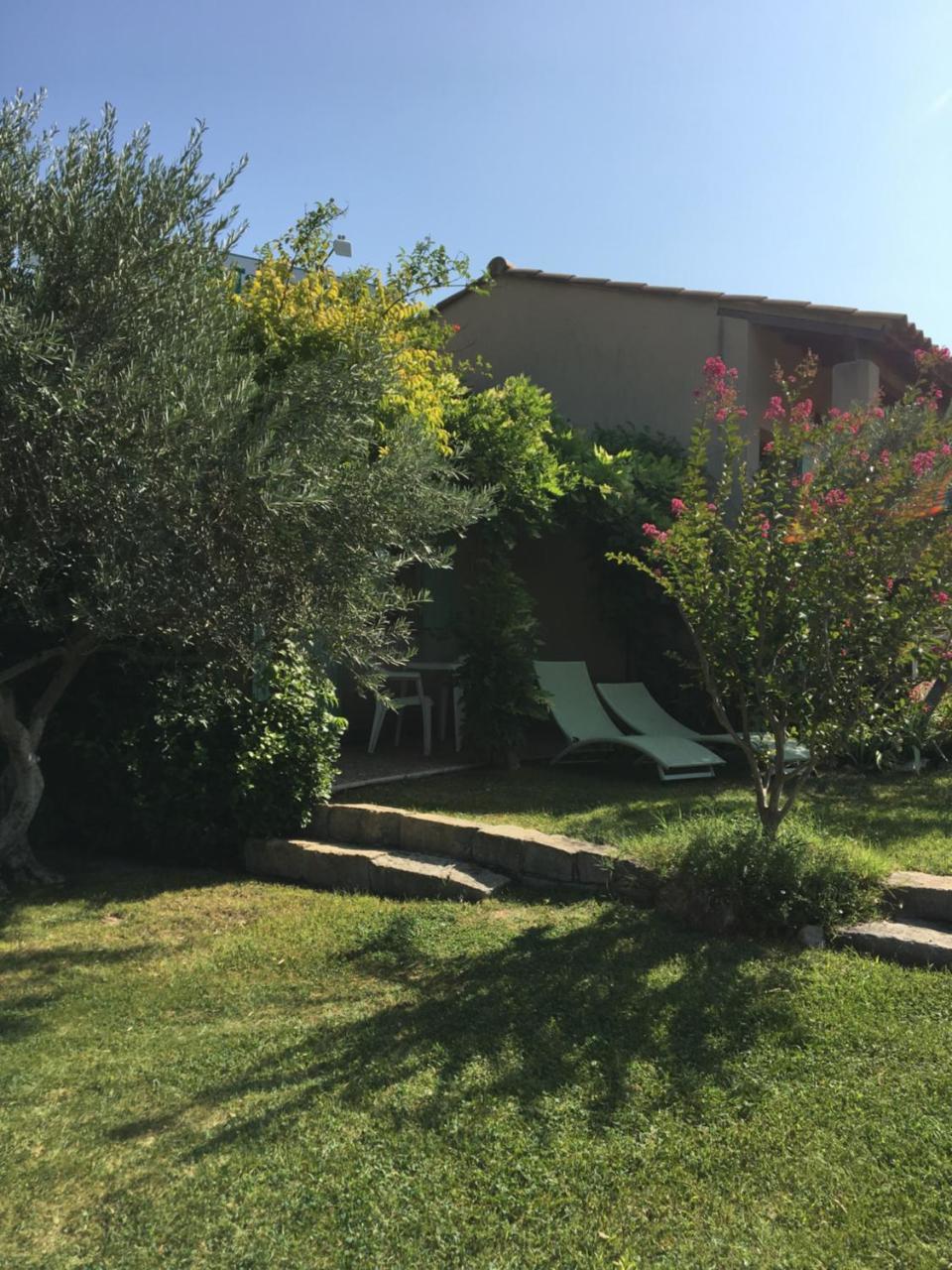 Le Grand Jardin Lafare Exterior photo